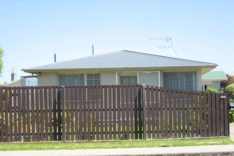 Photo of property in 73a Percival Street, Rangiora, 7400