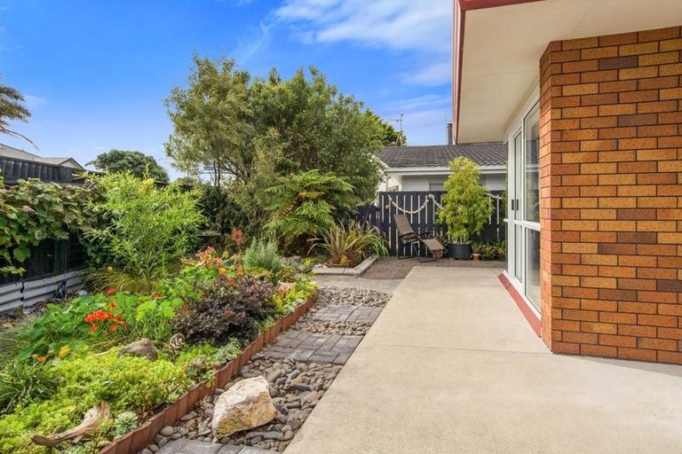 Photo of property in 14 Pacific View Road, Papamoa Beach, Papamoa, 3118