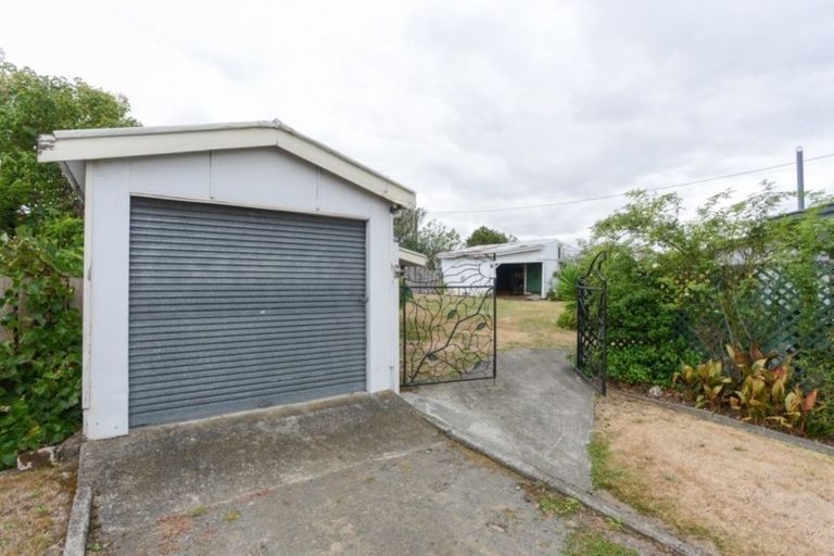 Photo of property in 43 Racecourse Road, Waipukurau, 4200