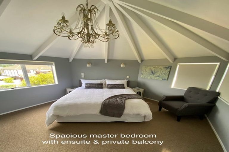 Photo of property in 5a Bruce Street, Northcote Point, Auckland, 0627