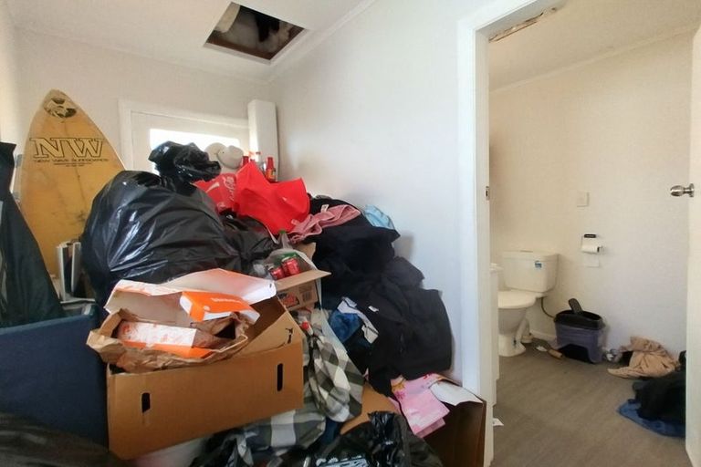 Photo of property in 63 Driver Crescent, Cannons Creek, Porirua, 5024