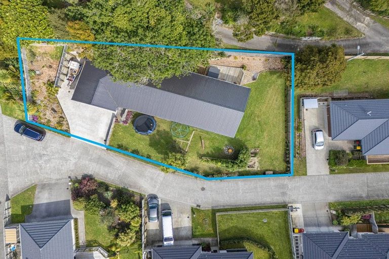 Photo of property in 4 St Julia Court, Helensville, 0800