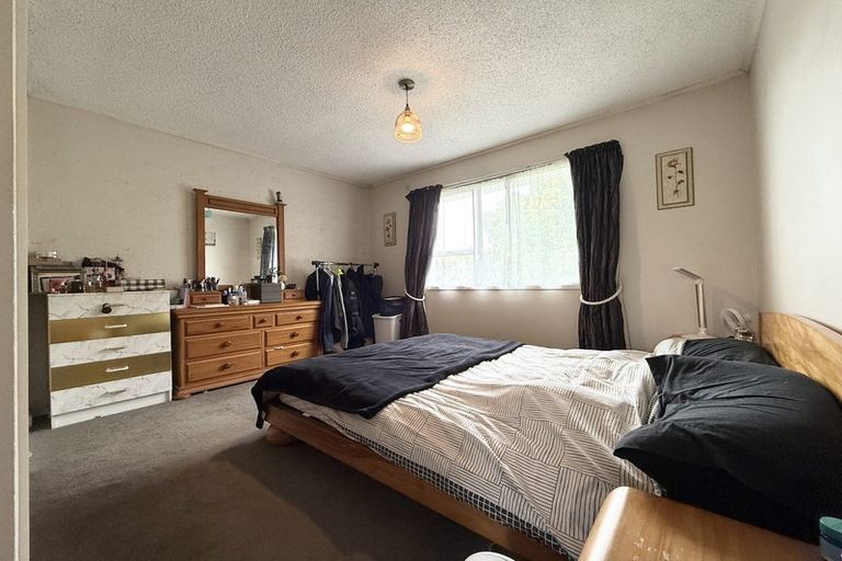 Photo of property in 12 Velma Road, Hillcrest, Auckland, 0627