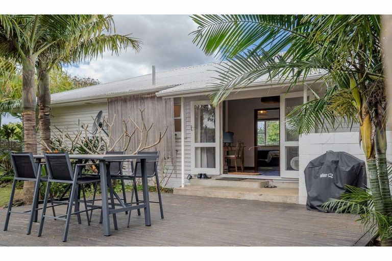 Photo of property in 38 Cobham Road, Kerikeri, 0230