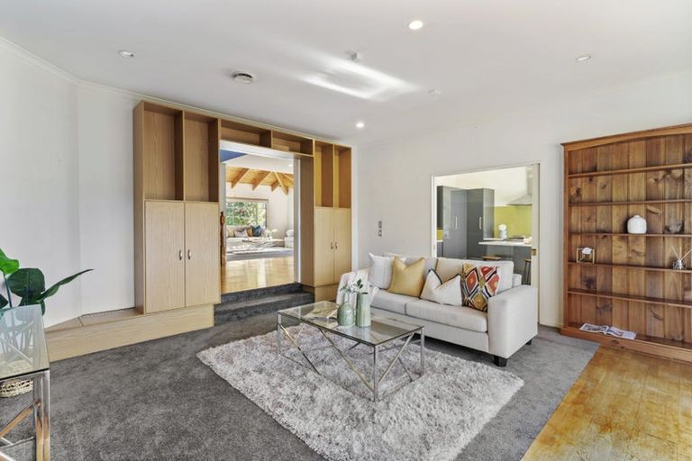 Photo of property in 39 Millstream Drive, Henderson, Auckland, 0610