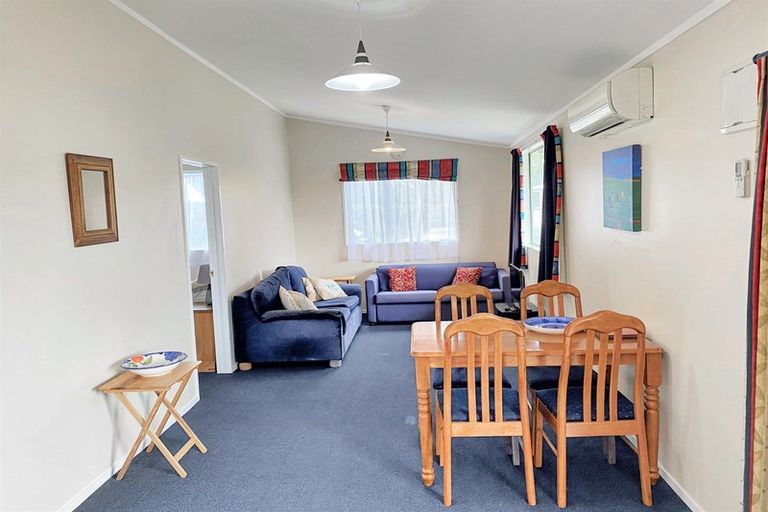 Photo of property in 3 Maclaurin Street, Dannevirke, 4930