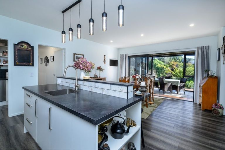 Photo of property in 30b Redwood Crescent, Hurdon, New Plymouth, 4310