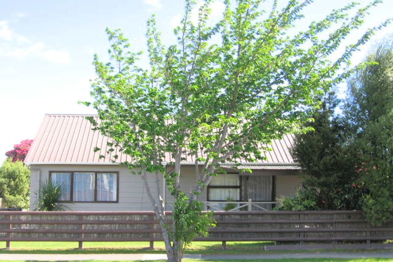 Photo of property in 36 Rotokawa Street, Taupo, 3330