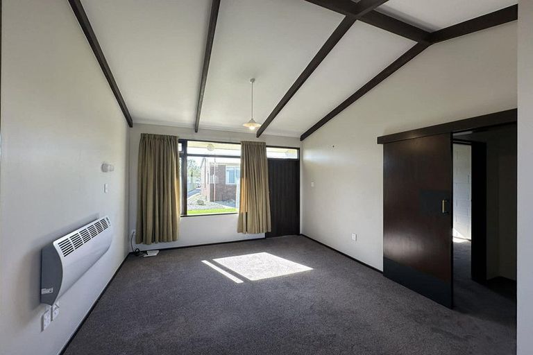 Photo of property in 10a Kirkcaldy Street, South Dunedin, Dunedin, 9012