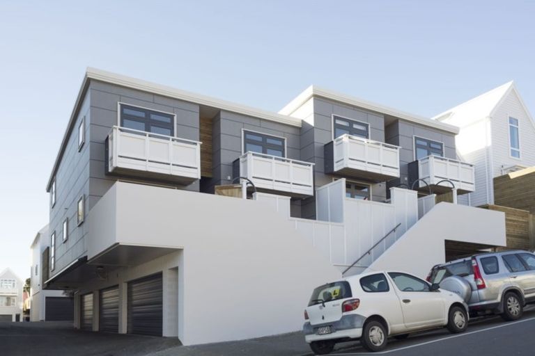 Photo of property in Pirie Street Townhouses, 35u1 Pirie Street, Mount Victoria, Wellington, 6011