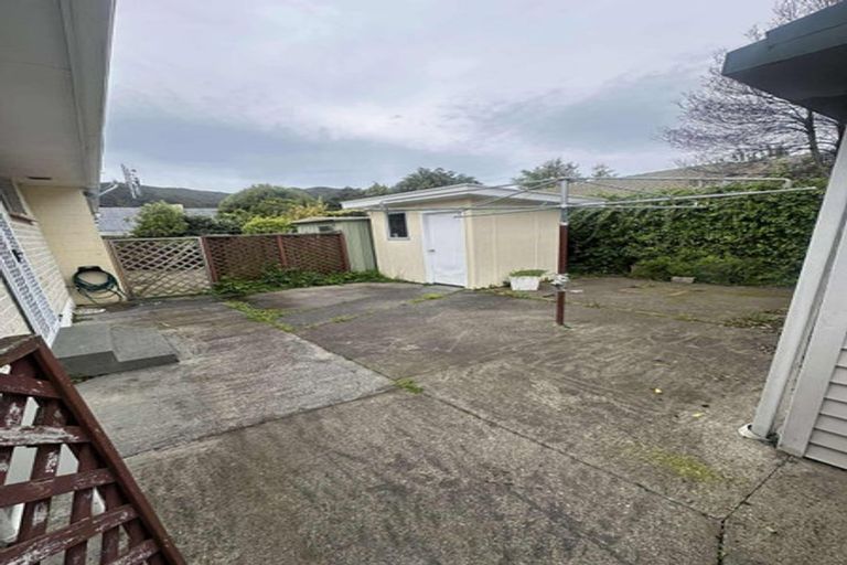 Photo of property in 244 Waiwhetu Road, Waterloo, Lower Hutt, 5011
