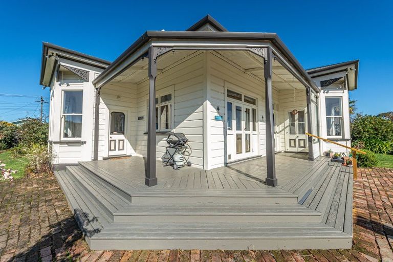 Photo of property in 11 Stark Street, Durie Hill, Whanganui, 4500