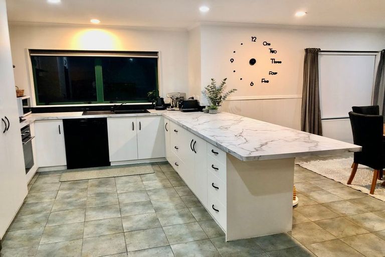 Photo of property in 1/10 Puriri Street, Hilltop, Taupo, 3330