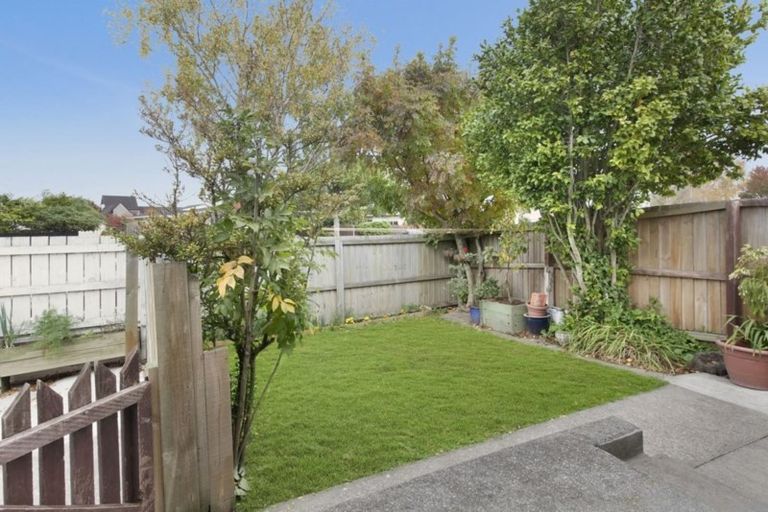 Photo of property in 41 Oldwood Street, Bishopdale, Christchurch, 8053