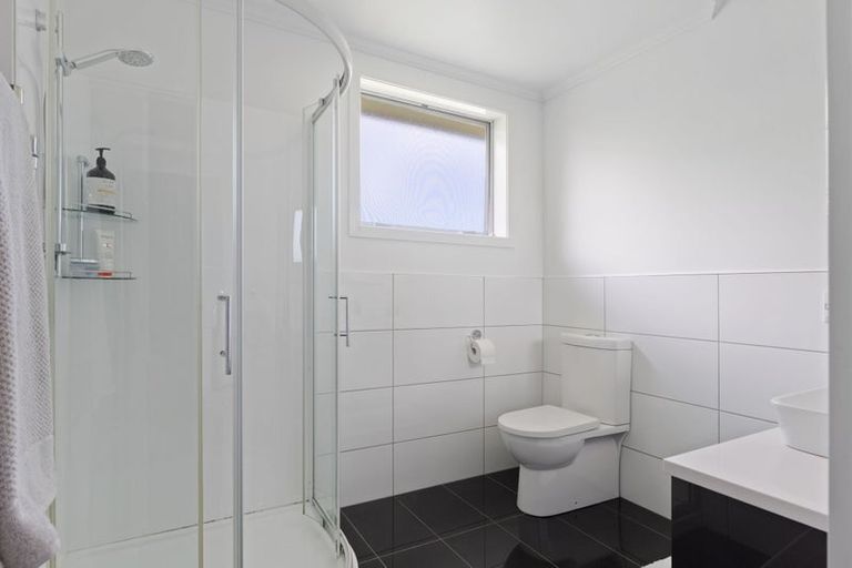 Photo of property in 33 Caesar Road, Ormond, Gisborne, 4071