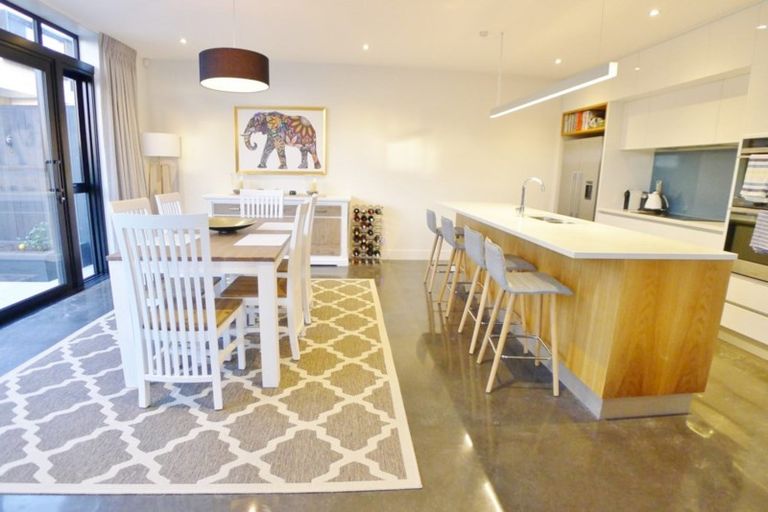 Photo of property in 2 Isitt Road, Hobsonville, Auckland, 0616