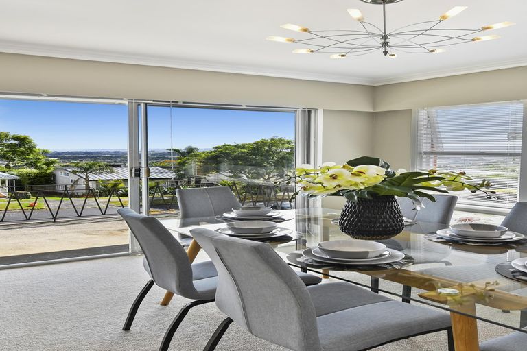 Photo of property in 8 Hamlet Place, Pukekohe, 2120