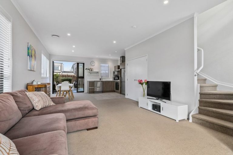 Photo of property in 31 Saltmarsh Road, Hobsonville, Auckland, 0616