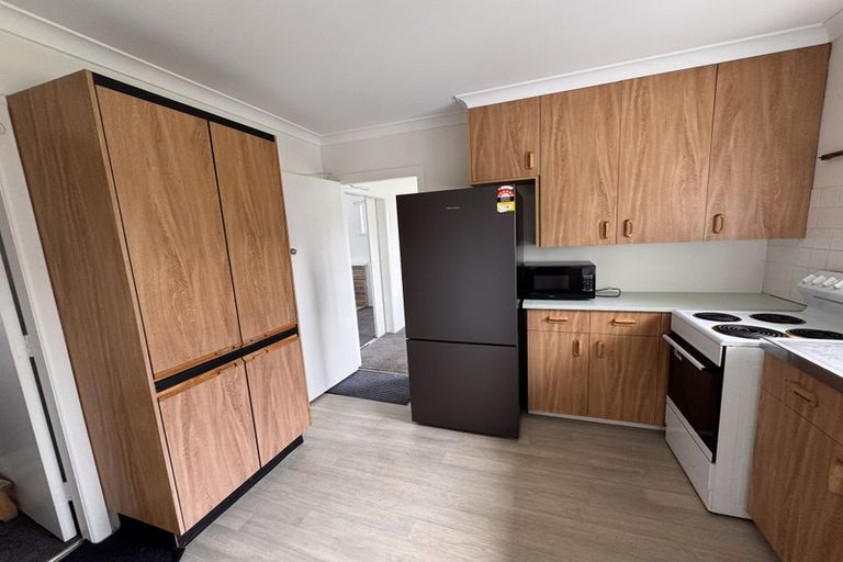 Photo of property in 21 Bond Street, Hokowhitu, Palmerston North, 4410