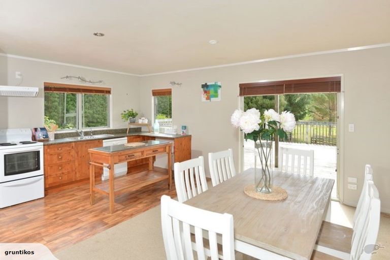 Photo of property in 580 Mountfield Road, Waipu, 0582