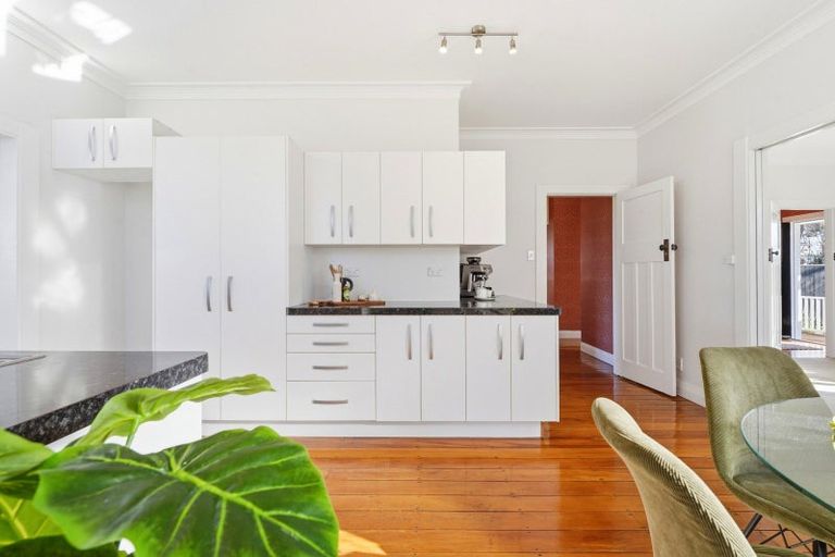 Photo of property in 21 Godwin Crescent, College Estate, Whanganui, 4500