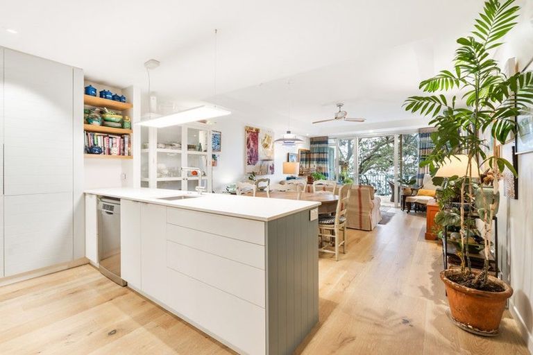 Photo of property in The Sands Apartments, 13/47 The Strand, Takapuna, Auckland, 0622