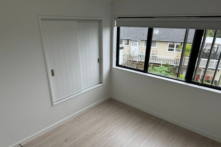 Photo of property in 29 Windy Ridge Road, Glenfield, Auckland, 0629