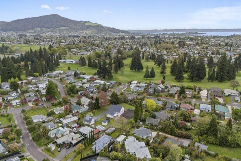 Photo of property in 14 Jackson Street, Springfield, Rotorua, 3015