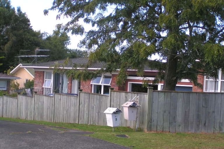 Photo of property in 1 Merriefield Avenue, Forrest Hill, Auckland, 0620