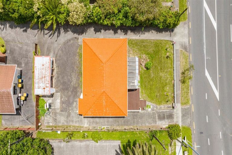 Photo of property in 308 Great North Road, Henderson, Auckland, 0612