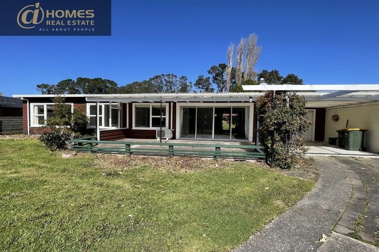 Photo of property in 10 Manuka Street, Orewa, 0931