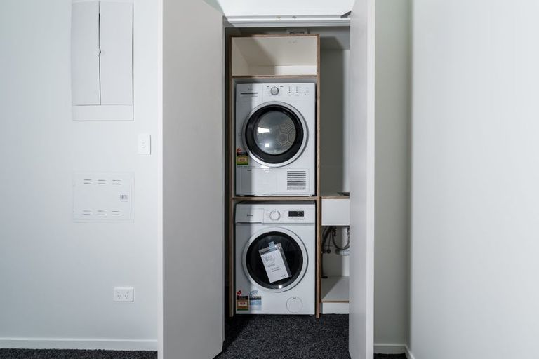 Photo of property in 7/2 Moor Avenue, Te Atatu Peninsula, Auckland, 0610