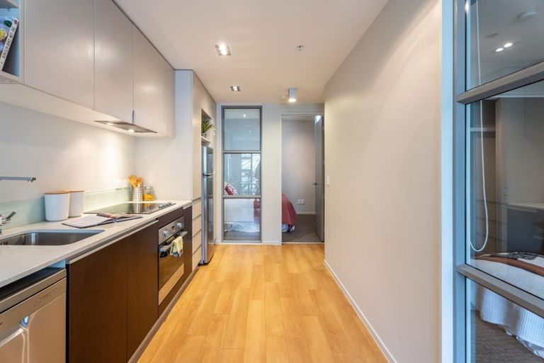 Photo of property in Masina Apartments, 204/80 Riddiford Street, Newtown, Wellington, 6021