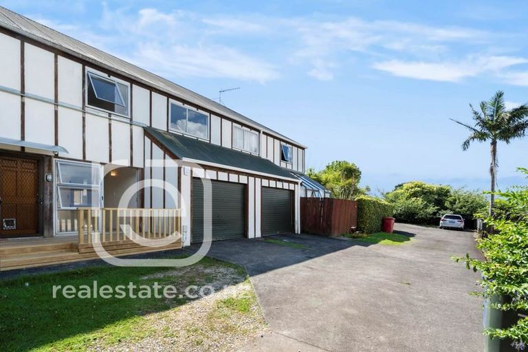 Photo of property in 4/9 Miro Street, New Lynn, Auckland, 0600