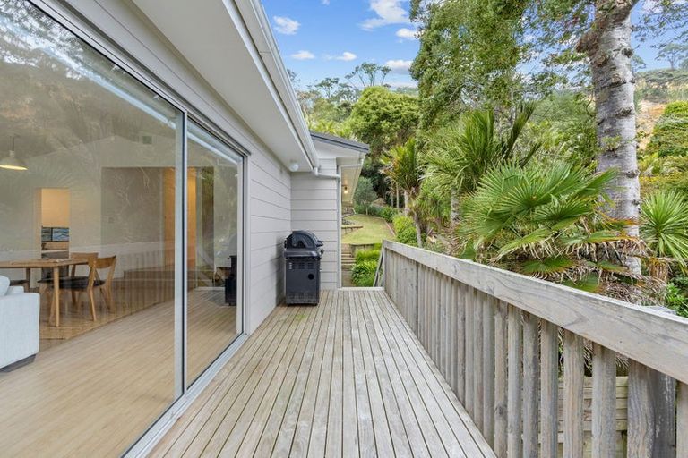 Photo of property in 188 Motutara Road, Muriwai, Waimauku, 0881