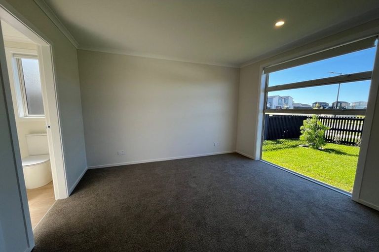 Photo of property in 56 Empire Crescent, Papamoa, 3118