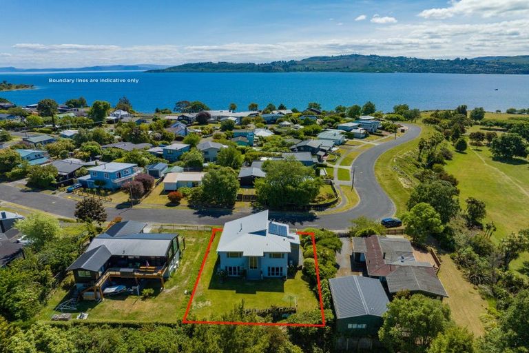 Photo of property in 13 Pokaka Crescent, Wharewaka, Taupo, 3330