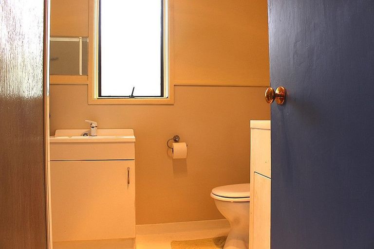 Photo of property in 72 Swansea Road, Stratford, 4332