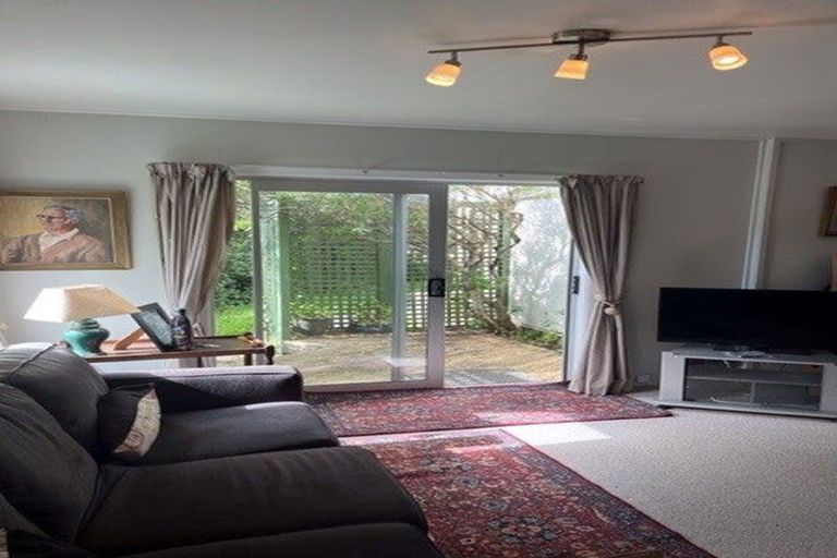 Photo of property in 70f4 Hataitai Road, Hataitai, Wellington, 6021