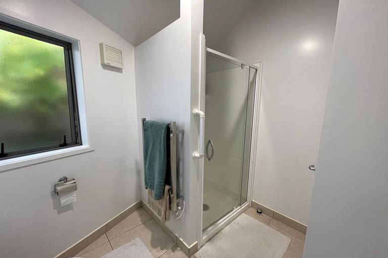 Photo of property in 65 Te Wharau Drive, Greenhithe, Auckland, 0632