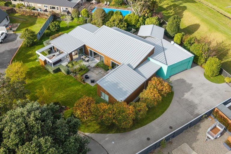 Photo of property in 3 Bressay Way, Waikanae, 5036