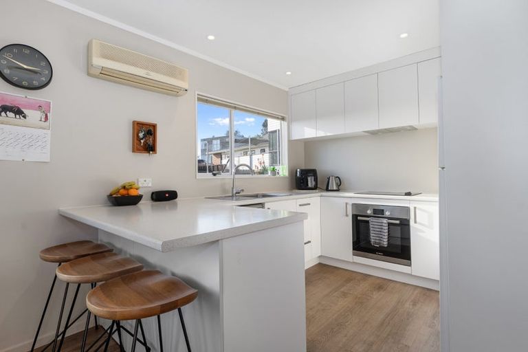 Photo of property in 17b Meander Drive, Welcome Bay, Tauranga, 3112