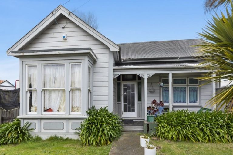 Photo of property in 52 Victoria Street, Petone, Lower Hutt, 5012