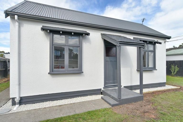 Photo of property in 1/184 Hastings Street, Waltham, Christchurch, 8023