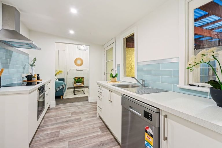 Photo of property in 77 Wesley Street, South Dunedin, Dunedin, 9012