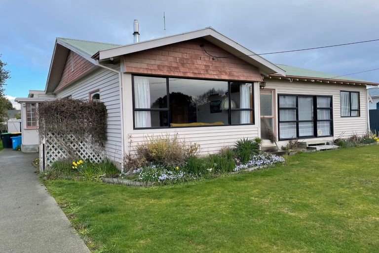 Photo of property in 8 Connolly Street, Geraldine, 7930