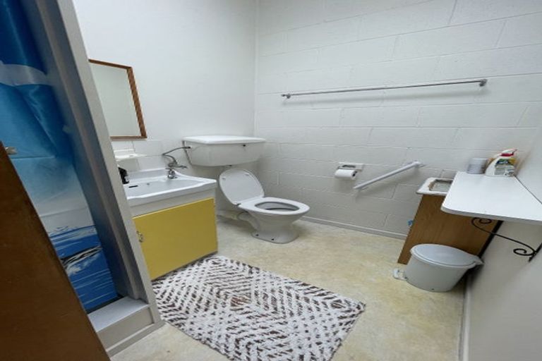 Photo of property in 2/21 Williams Avenue, Pakuranga, Auckland, 2010