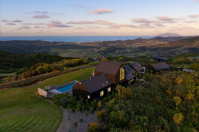 Photo of property in 1612p Pakiri Road, Tomarata, Wellsford, 0972