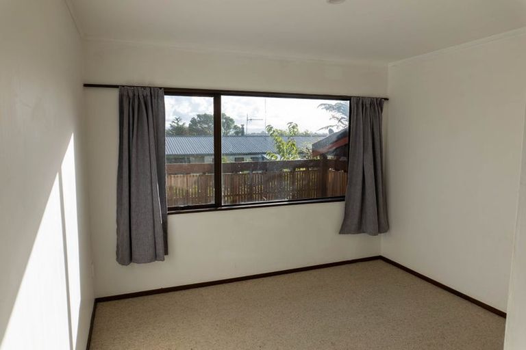 Photo of property in 37 Corinna Street, Welcome Bay, Tauranga, 3112