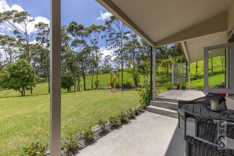 Photo of property in 589 Inland Road, Helensville, 0875